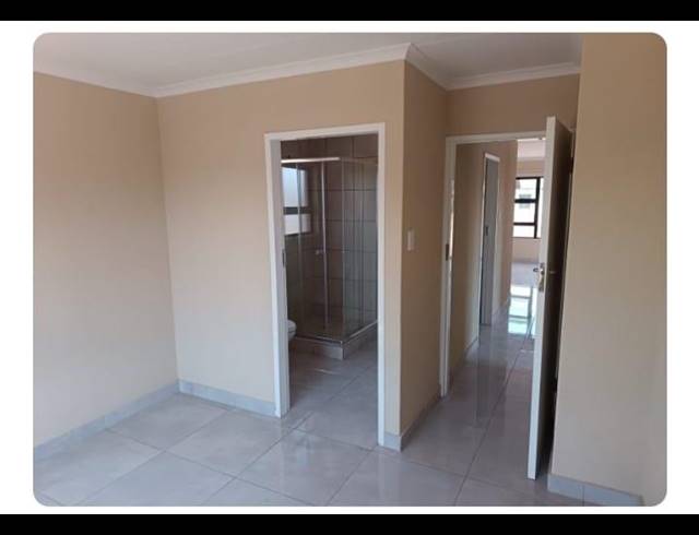 3 BEDROOM HOUSE FOR SALE IN THE ORCHARDS